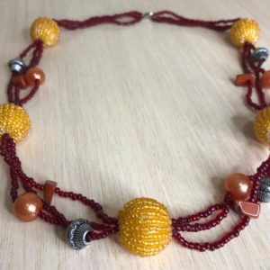 Бусы круглые из биссера