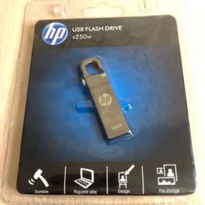 USB Флеш-накопитель HP 16 ГБ