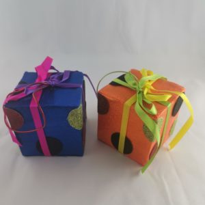 Украшение елочное Winter Wings ПОДАРОК, 8х8 см, 4 цв.