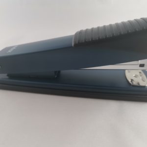 Степлер, скоба №24/6, на 20 листов, металлический корпус, темно-синий