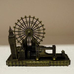 Настольная фигура  LONDON