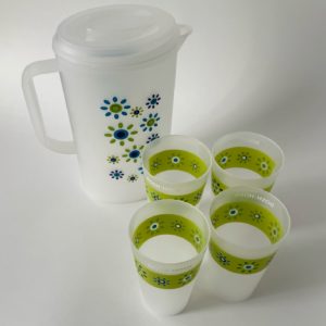 Набор GRUS, кувшин и 4 чашки